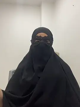 Snapshot of Hijabi_HotGirls chatting on 02/20/25, 07:52 Hijabi HotGirls online show from 02/20/25, 07:52