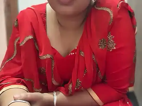 Snapshot of indianwav chatting on 02/17/26, 10:56 indianwav online show from 02/17/26, 10:56