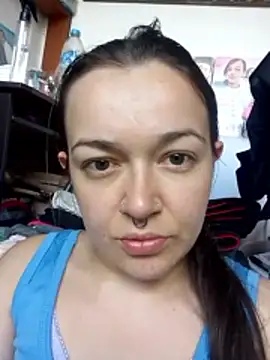 Angela 18honey online show from 04/01/26, 07:11