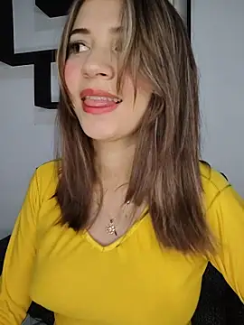 hanaa 18 online show from 10/31/25, 02:01