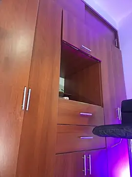 Snapshot of ivannapretyts chatting on 11/07/25, 05:24 ivannapretyts online show from 11/07/25, 05:24