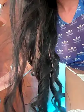 Snapshot of ivannapretyts chatting on 11/18/25, 04:00 ivannapretyts online show from 11/18/25, 04:00