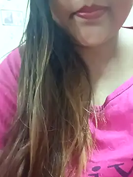 Snapshot of _Redwine_ chatting on 02/13/25, 05:54 Redwine online show from 02/13/25, 05:54