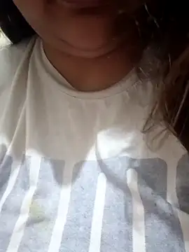 Snapshot of _Redwine_ chatting on 03/12/25, 11:44 Redwine online show from 03/12/25, 11:44