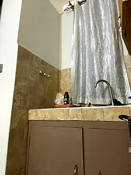 Dellah26 online show from 11/10/25, 05:01