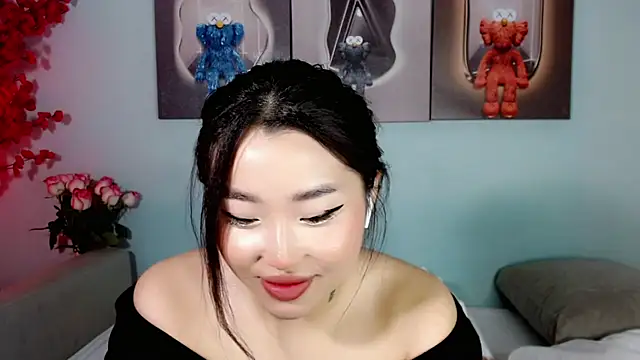 Snapshot of ichiben chatting on 01/05/25, 09:48 ichiben online show from 01/05/25, 09:48