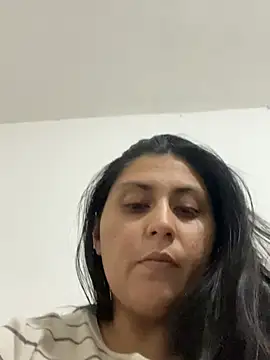 valentinesexx online show from 05/28/26, 03:37