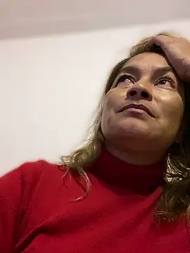 Snapshot of Jlo_69 chatting on 02/04/25, 01:34 Jlo 69 online show from 02/04/25, 01:34