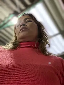 Snapshot of Jlo_69 chatting on 03/11/25, 10:42 Jlo 69 online show from 03/11/25, 10:42