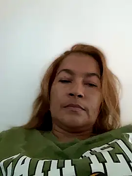 Snapshot of Jlo_69 chatting on 09/14/25, 06:18 Jlo 69 online show from 09/14/25, 06:18