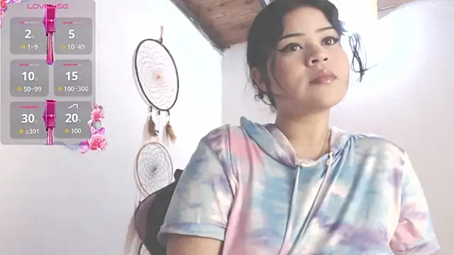 Amara18  online show from 11/19/25, 01:11