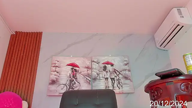 Karoline Marin online show from 12/21/24, 09:25