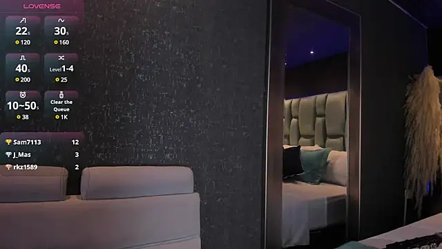 Snapshot of Amareto_ chatting on 03/12/25, 11:20 Amareto online show from 03/12/25, 11:20