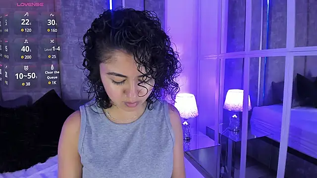 Snapshot of Amareto_ chatting on 03/21/25, 11:44 Amareto online show from 03/21/25, 11:44