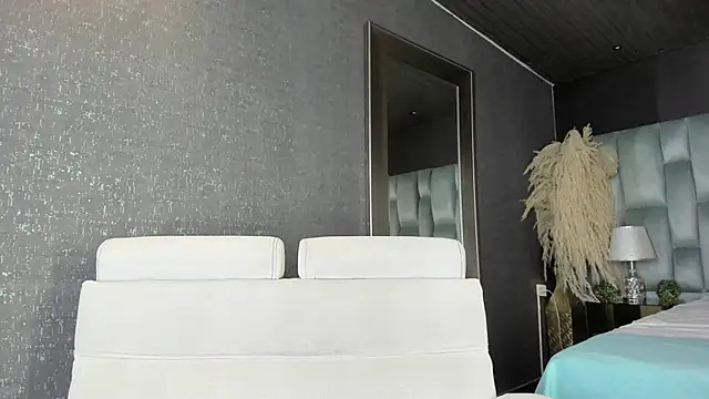 Snapshot of Amareto_ chatting on 09/12/25, 11:54 Amareto online show from 09/12/25, 11:54