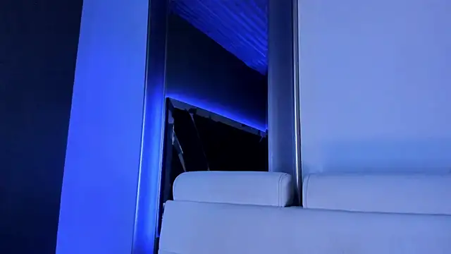 Snapshot of Amareto_ chatting on 09/15/25, 01:55 Amareto online show from 09/15/25, 01:55