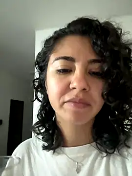 Snapshot of Amareto_ chatting on 09/22/25, 01:07 Amareto online show from 09/22/25, 01:07