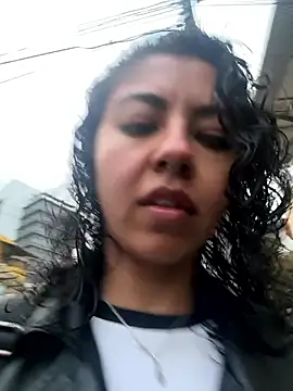 Snapshot of Amareto_ chatting on 11/24/25, 11:10 Amareto online show from 11/24/25, 11:10