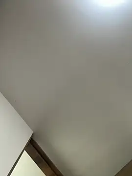 Snapshot of Amareto_ chatting on 02/14/26, 08:11 Amareto online show from 02/14/26, 08:11