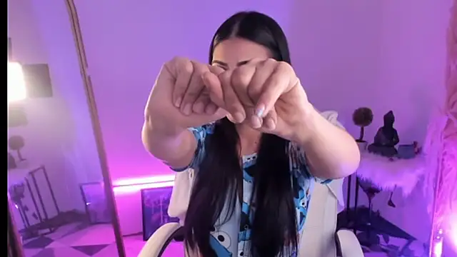 SakuraKato online show from 12/17/24, 12:43