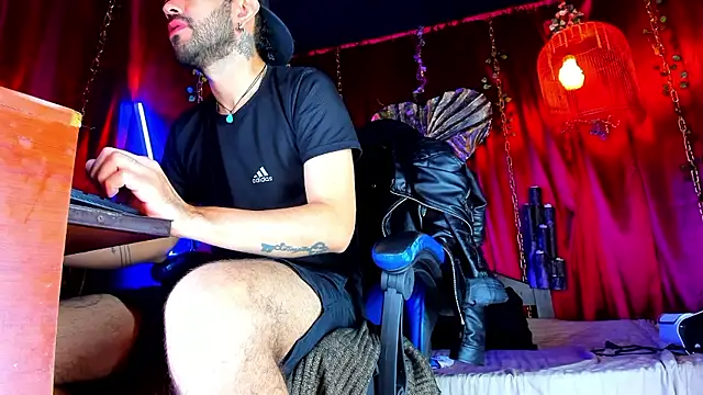 LatinMilk  online show from 01/14/26, 07:52