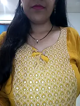 Snapshot of Hot-Shivani chatting on 02/28/25, 03:15 Hot-Shivani online show from 02/28/25, 03:15