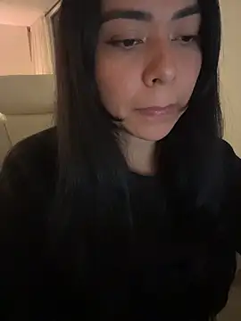 Snapshot of PetitLumiere chatting on 11/10/25, 03:38 PetitLumiere online show from 11/10/25, 03:38