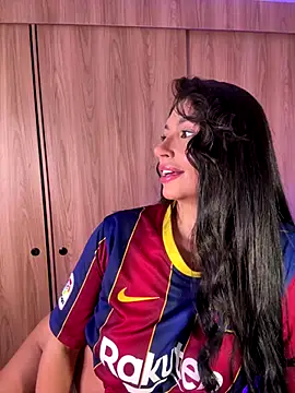 Snapshot of temptation_sweet chatting on 12/16/25, 10:48 temptation sweet online show from 12/16/25, 10:48