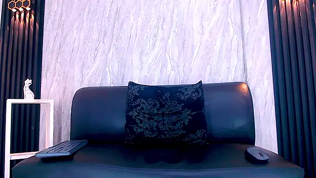 ricky vill  online show from 10/08/25, 03:59