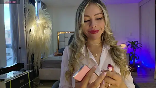 Ammy Castro online show from 10/24/25, 09:33