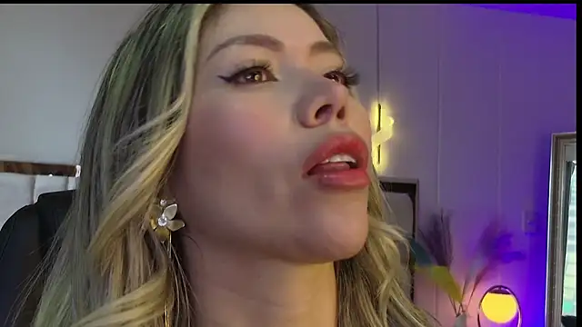 Ammy Castro online show from 02/24/26, 10:19