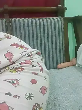 Kunchiii online show from 11/26/25, 04:02