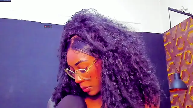 deyy madissonn online show from 12/12/24, 08:10