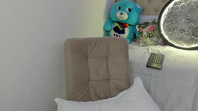 Helleamazing online show from 05/03/26, 04:40