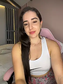 Victoria-And1 online show from 04/05/26, 11:46