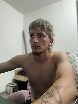 Snapshot of Scott_sex7 chatting on 02/19/26, 02:29 Scott sex7 online show from 02/19/26, 02:29