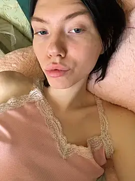 Lisaaa Alisa online show from 10/24/25, 04:42