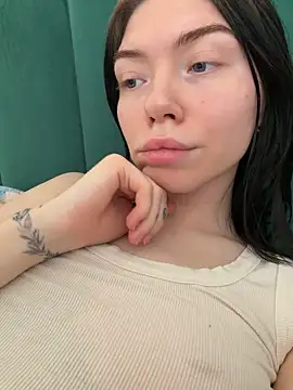 Lisaaa Alisa online show from 03/04/26, 06:41