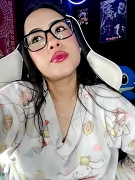 Janna mnt online show from 04/16/26, 04:02