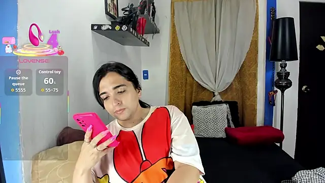 SARAMISHA online show from 10/15/25, 06:08