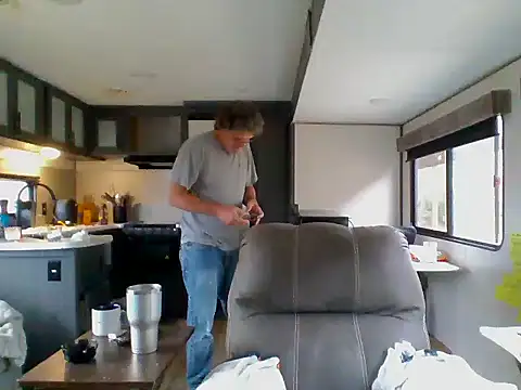 lateniter online show from 01/10/26, 02:19