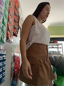 LittleDoll    online show from 03/05/26, 12:56