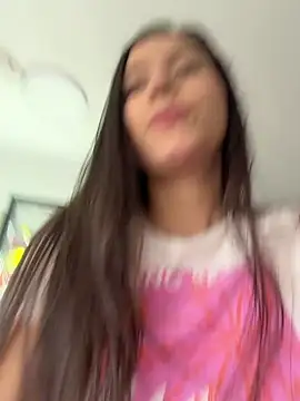 LittleDoll    online show from 03/07/26, 12:35