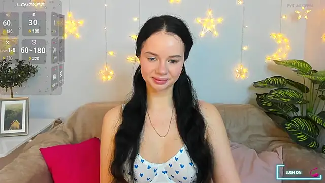 Lori  Hell online show from 02/28/25, 02:31