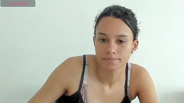 Snapshot of SamanthaWatson chatting on 02/07/25, 05:07 SamanthaWatson online show from 02/07/25, 05:07