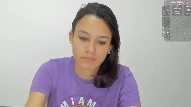 Snapshot of SamanthaWatson chatting on 02/19/25, 02:23 SamanthaWatson online show from 02/19/25, 02:23