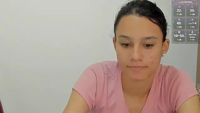 Snapshot of SamanthaWatson chatting on 02/27/25, 06:31 SamanthaWatson online show from 02/27/25, 06:31