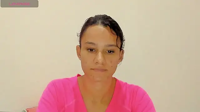 Snapshot of SamanthaWatson chatting on 02/28/25, 02:53 SamanthaWatson online show from 02/28/25, 02:53