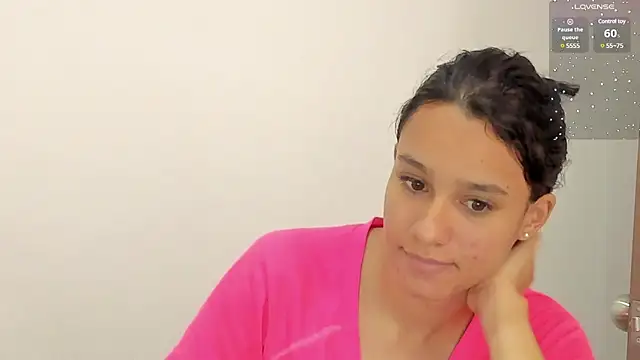 Snapshot of SamanthaWatson chatting on 02/28/25, 04:31 SamanthaWatson online show from 02/28/25, 04:31