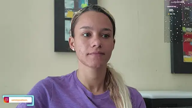 Snapshot of SamanthaWatson chatting on 09/28/25, 03:28 SamanthaWatson online show from 09/28/25, 03:28